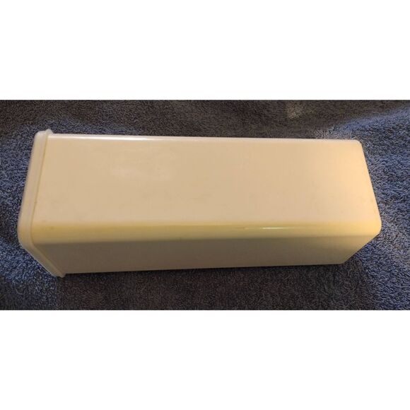 Tupperware Vintage Velveeta Cheese Cracker Keeper #1696-1 w/ Tray & Lid - Picture 2 of 6